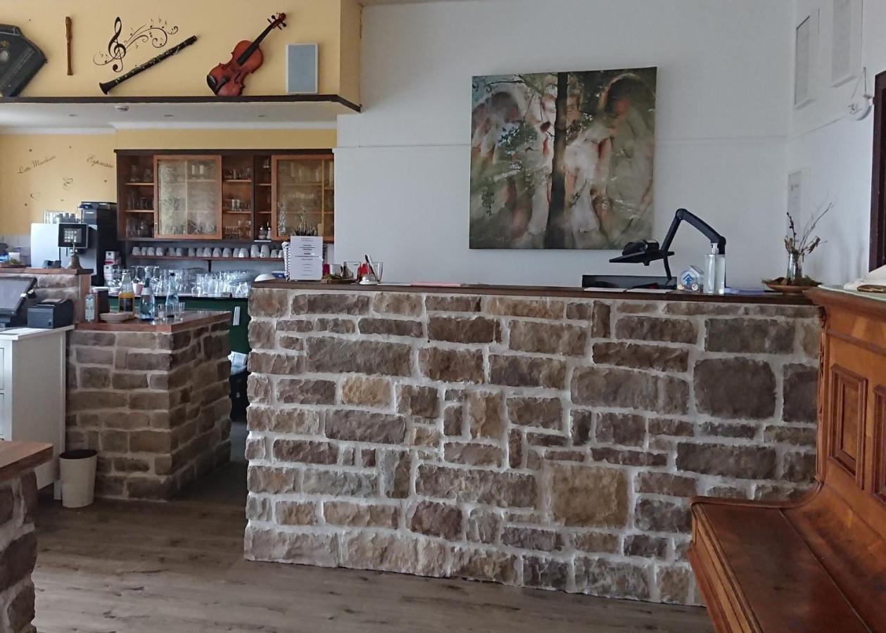 Landgasthof Gaensberg Вислох Екстериор снимка